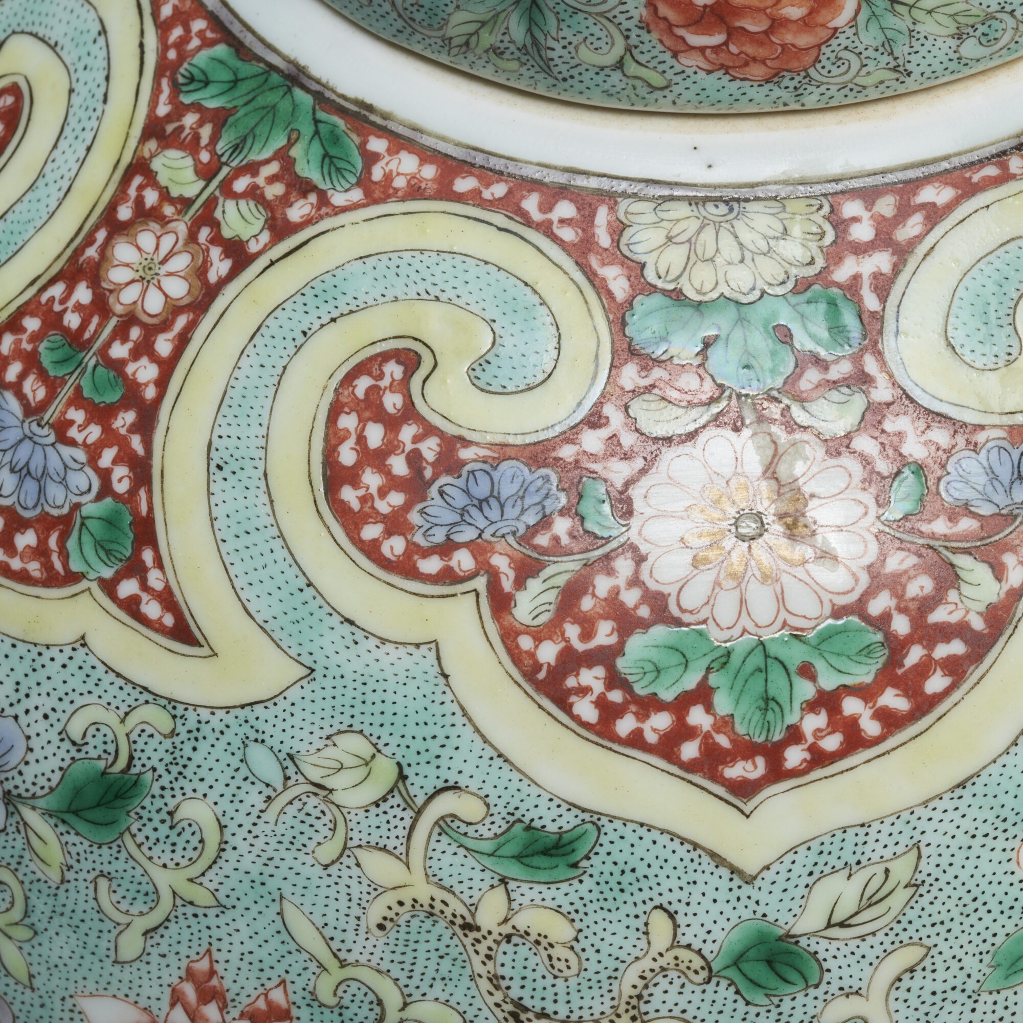 A finely painted pair of 19th Century Chinese famille verte jars and covers from Kevin Page