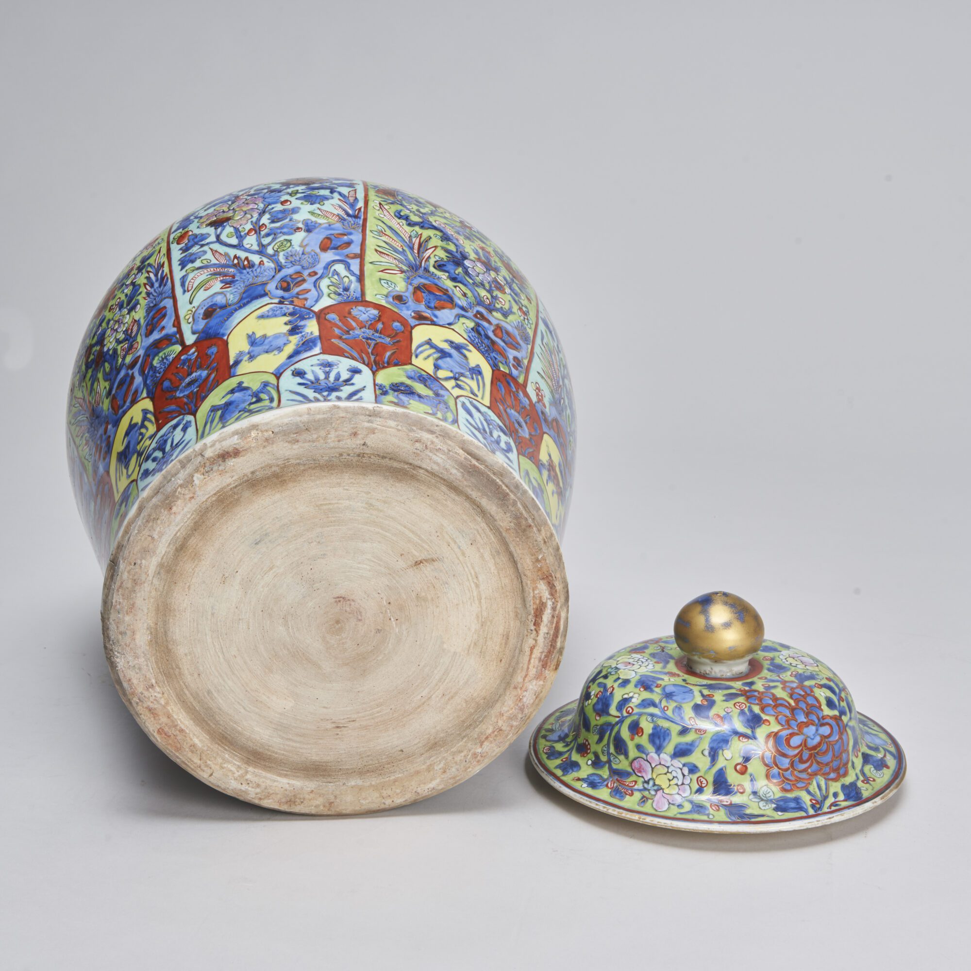 An impressive 18th Century Chinese "Clobbered" temple jar and cover from Kevin Page